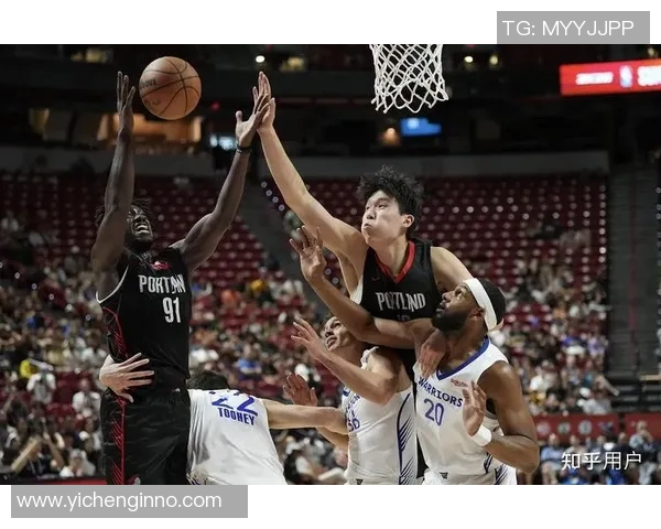 勇士与开拓者激战四月决战季后赛精彩回顾与分析 勇士与开拓者激战四月决战季后赛精彩回顾与分析