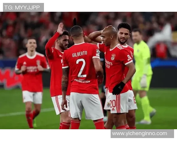 埃斯托里与本菲卡的精彩对决比分揭晓,赛季走势分析与回顾 埃斯托里与本菲卡的精彩对决比分揭晓,赛季走势分析与回顾