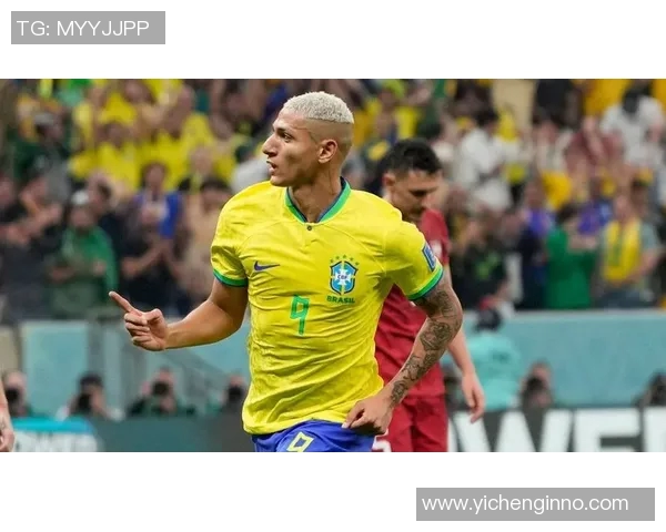 帕纳辛纳科与塞尔塔的激烈对决揭示足球战术的魅力与挑战