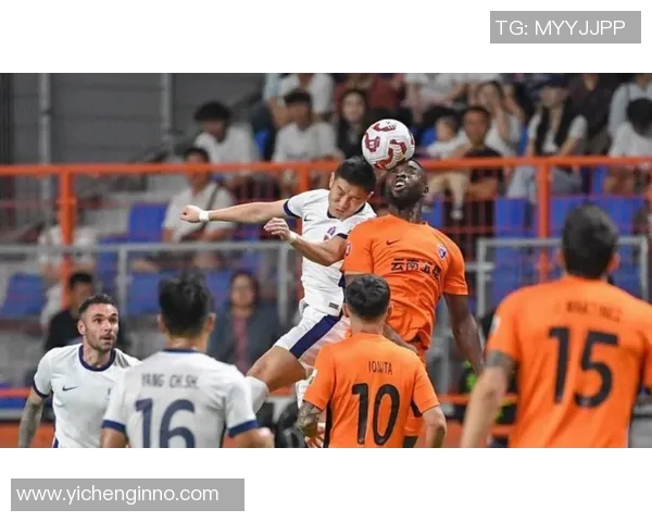 广州恒大与绿地申花激战正酣谁能在中超赛场笑到最后