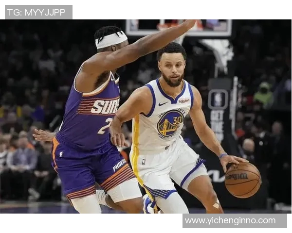 篮网与快船激战正酣比赛结果揭晓引发球迷热议