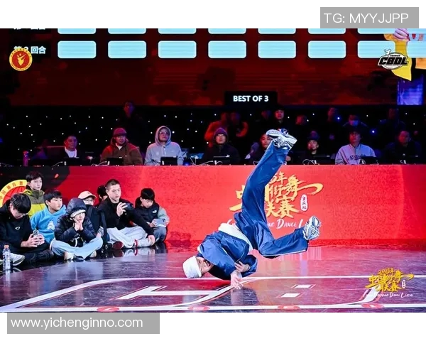 重庆街舞队在全国街舞状态排行榜中荣获第九名的辉煌成就